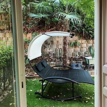 Rez De Jardin 6 Personnes Sur 06 Piscine Et Tennis *