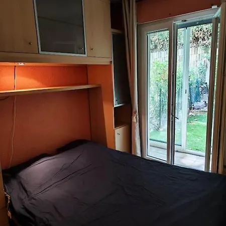 Διαμέρισμα Rez De Jardin 6 Personnes Sur 06 Piscine Et Tennis