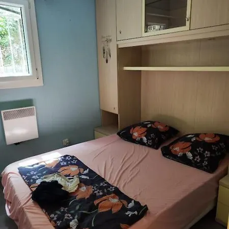 Διαμέρισμα Rez De Jardin 6 Personnes Sur 06 Piscine Et Tennis